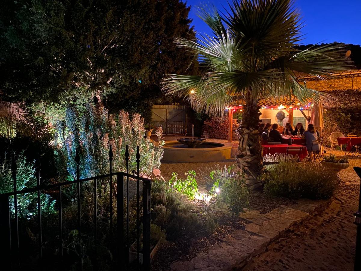 Bed and Breakfast Aux Berges du Libre Felines-Termenes Exterior foto